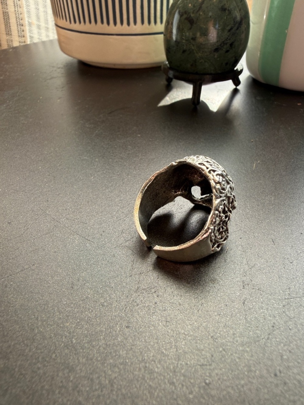Skull Ring size 10 - Picture 4 of 5